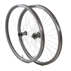 Derby Pro Carbon Plus 40i - Onyx Vesper - Wheelset